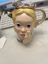 Rare novelty teapot Alice in