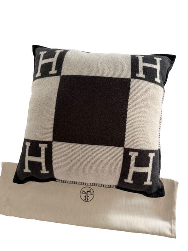 Hermes avalon pillow black - pillow,