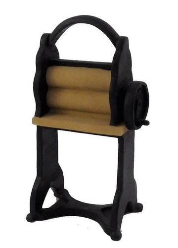 Dolls house wringer mangle - wringer,