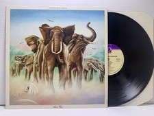 LP Elvis Costello Armed Forces