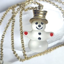 Vintage Avon Necklace Mr