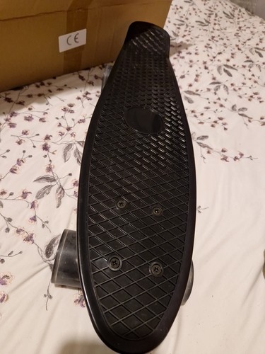 Skate board black new - board,, in