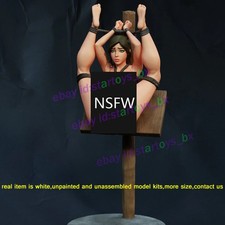 Lara Woman Bound 1/8 1/4 1/3