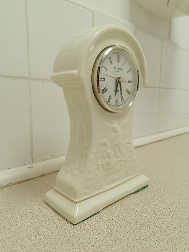 Widdop large cream angel - wm.,