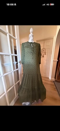 Nwt green and black - nwt, nobody’s
