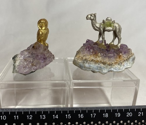 Small silver metal - metal, camel