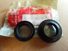 HONDA XR80R  XR100R  CFR80F  CR100F  GENUINE NOS FORK SEAL SET - # 51490-GN1-013