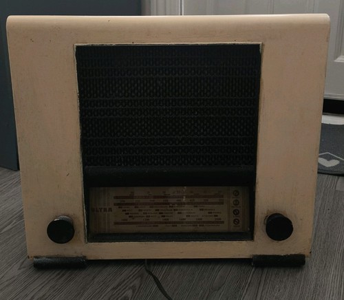 Vintage valve radio 1950s - valve,