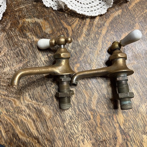 Antique faucet bathroom sink - antique, |