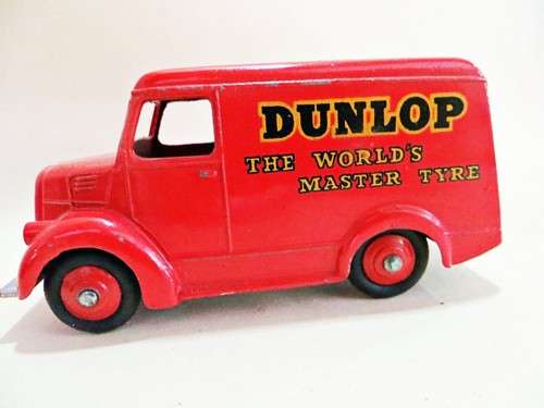 Dinky 31b 451 trojan - 31b/451,