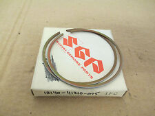 NOS SUZUKI RM370 RM 1976  GENUINE PISTON RINGS 0.75mm 12140-41210-075