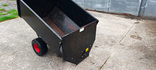 Tow behind utility dump - utility,