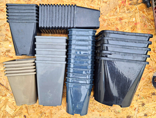 Mixed bundle plastic plant - bundle,