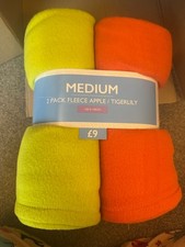 2 Pack Fleece Blanket - Apple / Tigerlily - 130cm x 170cm - Dunelm