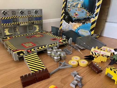 Vintage robot wars minibots - robot,