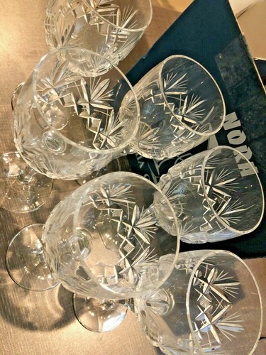 Crystal wine glasses hand - wine,