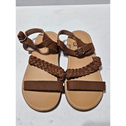 Monkey feet girls - feet, brown