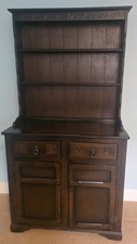 Dark Oak Dresser in 17th