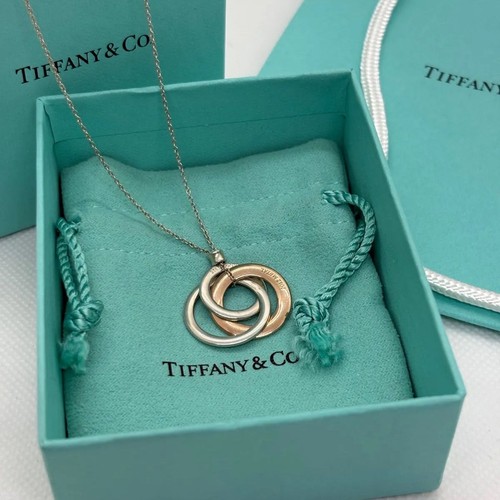 Tiffany interlocking - tiffany,