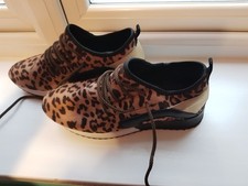 claudia ghizzani trainers size