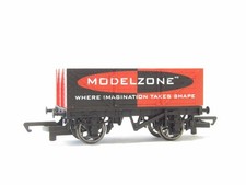 Hornby R6627 OO Gauge Open