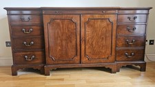 Beautiful Georgian Revival