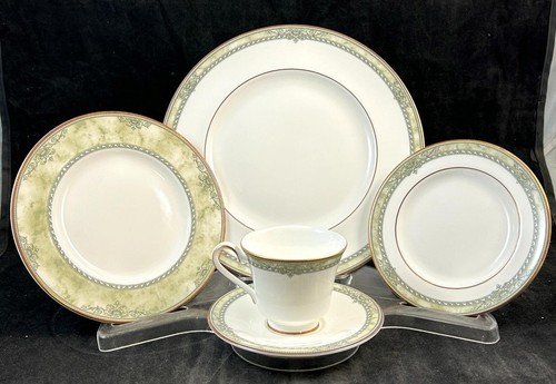 Royal doulton isabella - royal,