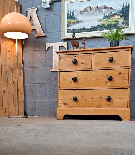 Chest drawers old - old, ~