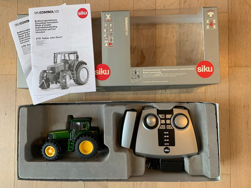Siku john deere tractor - john,