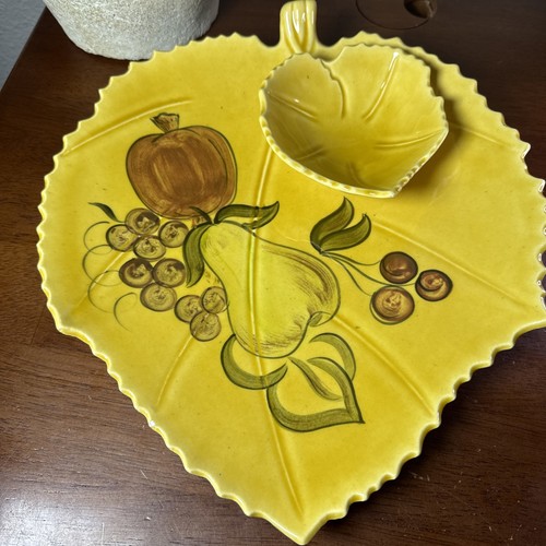 Painted double leaf shaped - painted,