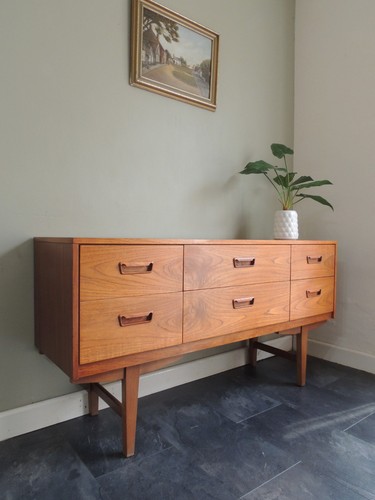 Beautiful vintage mid century - beautiful,