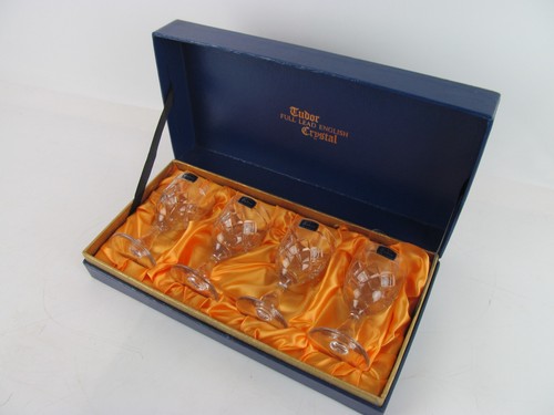 Set tudor full - tudor, lead