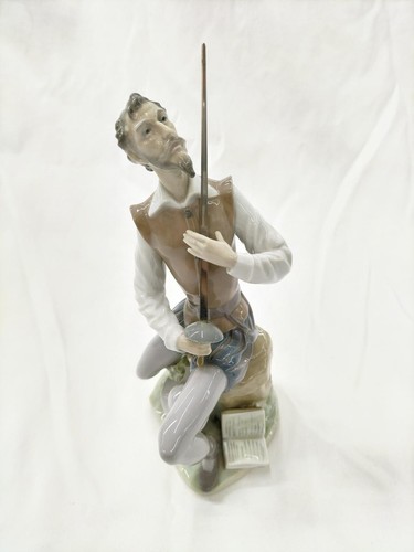 Lladro reading don quixote - don,