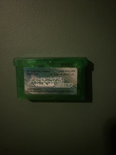 Genuine pokémon emerald - genuine,