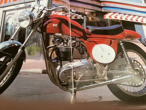 Triumph metisse rickman - triumph,
