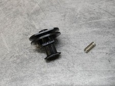 Plate Valve + Spring CBR500/600F TRX300/350 Honda 16037-KM3-751