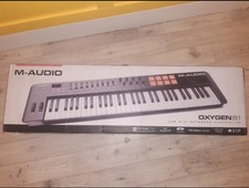 M-Audio Oxygen 61 v4 USB MIDI Keyboard Controller - Black - Spares/ Repairs