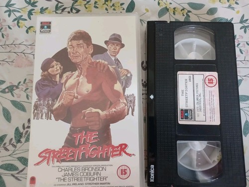 The streetfighter vhs video - streetfighter,