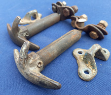 2 Land Rover Series 1 2 & 3 Bonnet Spring Hooks - MRC5314 & Catch Staples