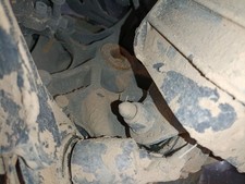 REAR RIGHT KNUCKLE / 2613449