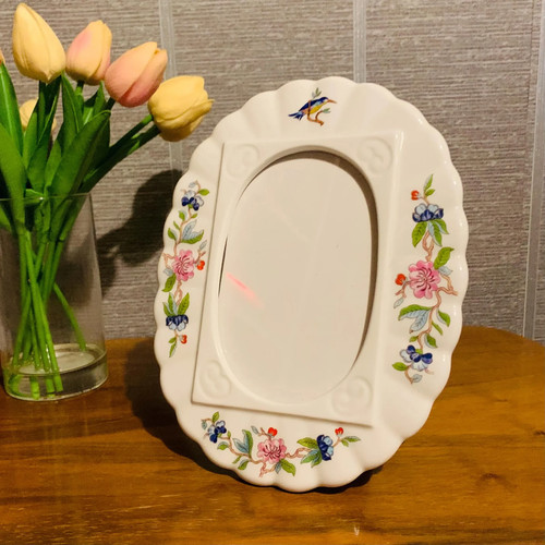 Aynsley fine bone china - fine,