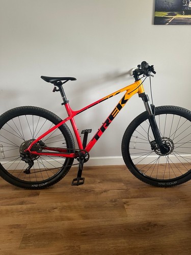 Trek marlin 29in mountain - trek,