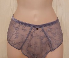 M&S Rosie Short French