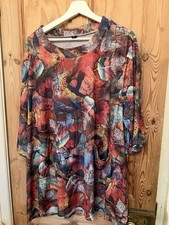 Neslay Size 2 Tunic Top Multi