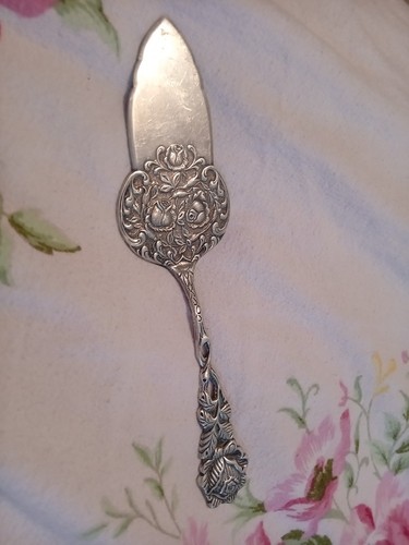 Vintage silver plated cake - silver,