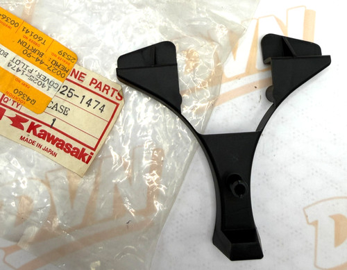 Kawasaki oem cover - kawasaki, pilot