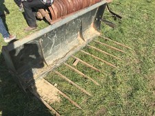 Quicke Dung Fork , close to Gatwick £480 plus vat £ 576