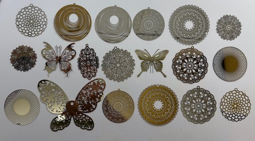 Assorted filigree pendant - assorted,