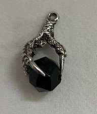 Silver whitby jet pendant - whitby,