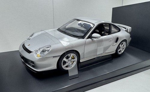 Autoart porsche 911 gt2 - 1:18,
